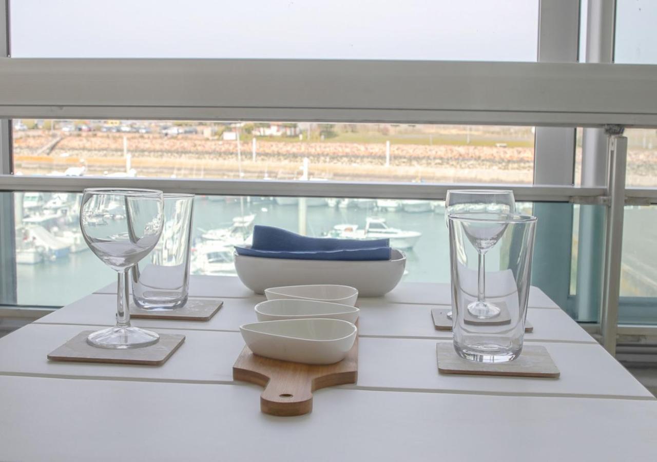Апартаменты Le Greement - Appt Vue Sur Le Port Курсёль-сюр-Мер Экстерьер фото